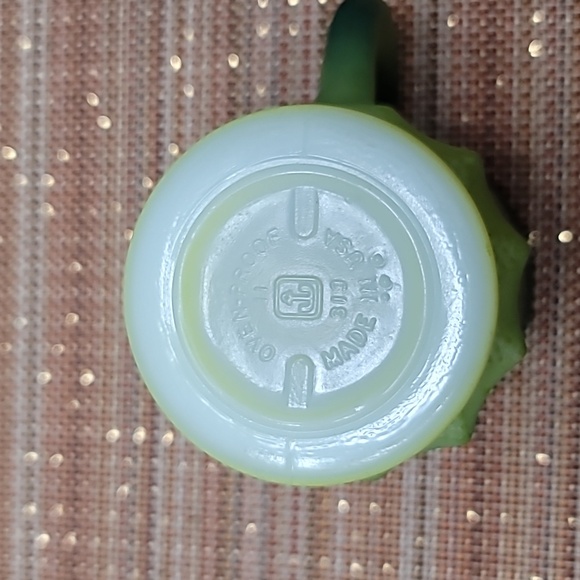 Fire King Green Kimberly Mug Diamond Point, set of two. - Picture 3 of 3